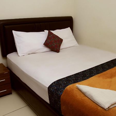 Bantal Guling Trans Hotel Bandung Exterior foto